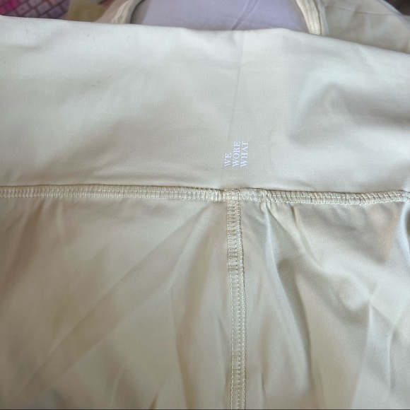 WEWOREWHAT We Wore What Solid-Hued Leggings Medium Color Hay - Picture 3 of 5